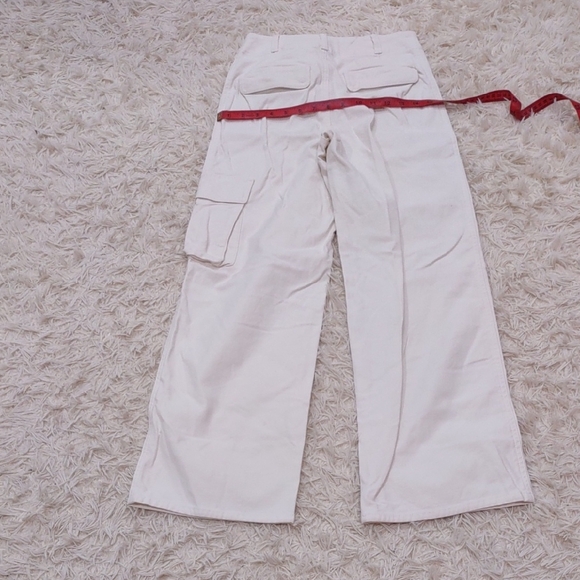 Aritzia Cream Pants - Picture 8 of 9